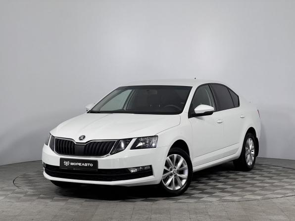 Skoda Octavia III (A7) Рестайлинг с пробегом 2018 года, цена 1 670 000 рублей, 126000 км, лифтбек, Автокод Объявления