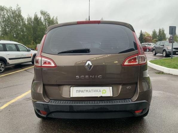 Renault Scenic III с пробегом 2010 года, цена 799 000 рублей, 254625 км, компактвэн, Автокод Объявления