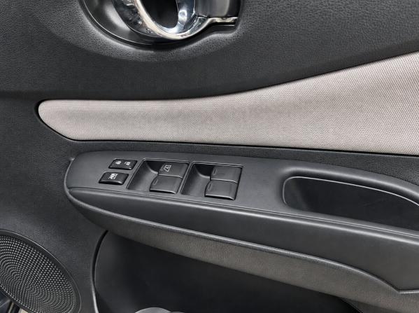 Nissan Note II Рестайлинг с пробегом 2017 года, цена 1 099 000 рублей, 110000 км, хэтчбек, Автокод Объявления