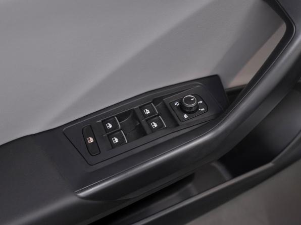 Volkswagen T-Roc I (China Market) Рестайлинг с пробегом 2026 года, цена 3 550 000 рублей, 17 км, внедорожник, Автокод Объявления