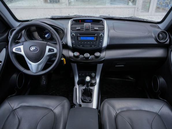 Lifan X60 I Рестайлинг с пробегом 2015 года, цена 720 000 рублей, 62387 км, внедорожник, Автокод Объявления