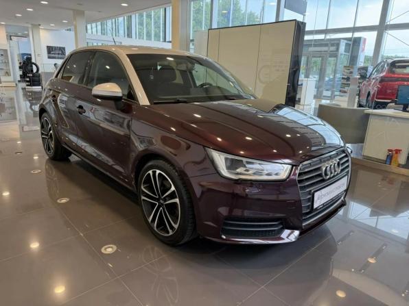 Audi A1 I (8X) Рестайлинг с пробегом 2015 года, цена 1 150 000 рублей, 150219 км, хэтчбек, Автокод Объявления