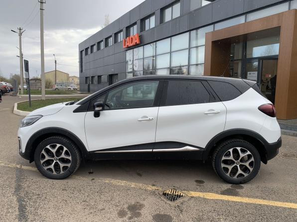 Renault Kaptur I с пробегом 2017 года, цена 1 490 000 рублей, 57542 км, внедорожник, Автокод Объявления