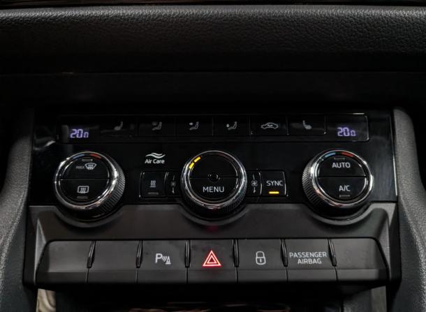 Skoda Kodiaq I с пробегом 2018 года, цена 2 595 000 рублей, 157008 км, внедорожник, Автокод Объявления