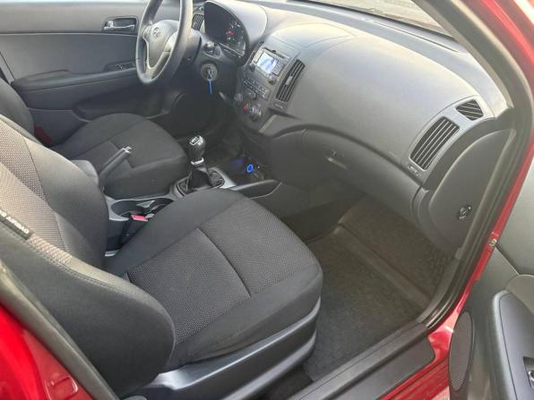 Hyundai i30 I Рестайлинг с пробегом 2011 года, цена 650 000 рублей, 238000 км, хэтчбек, Автокод Объявления