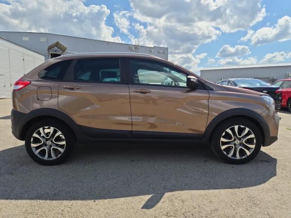 Lada (ВАЗ) XRAY I с пробегом 2019 года, цена 1 050 000 рублей, 63913 км, хэтчбек, Автокод Объявления