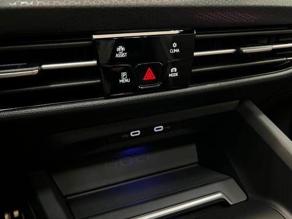 Volkswagen Golf GTI VIII с пробегом 2021 года, цена 4 650 000 рублей, 42072 км, хэтчбек, Автокод Объявления