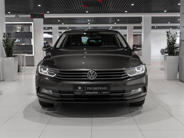 Volkswagen Passat B8 с пробегом 2016 года, цена 1 650 000 рублей, 125877 км, седан, Автокод Объявления