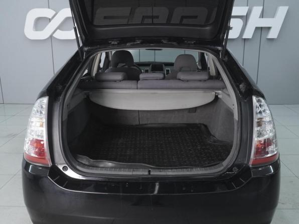 Toyota Prius II Рестайлинг (XW20) с пробегом 2008 года, цена 695 000 рублей, 266165 км, лифтбек, Автокод Объявления
