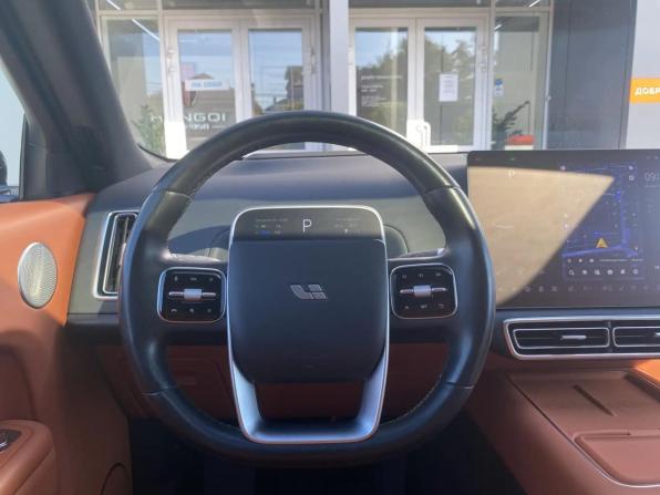 Li Auto (Lixiang) L9 I с пробегом 2023 года, цена 5 695 000 рублей, 65000 км, внедорожник, Автокод Объявления