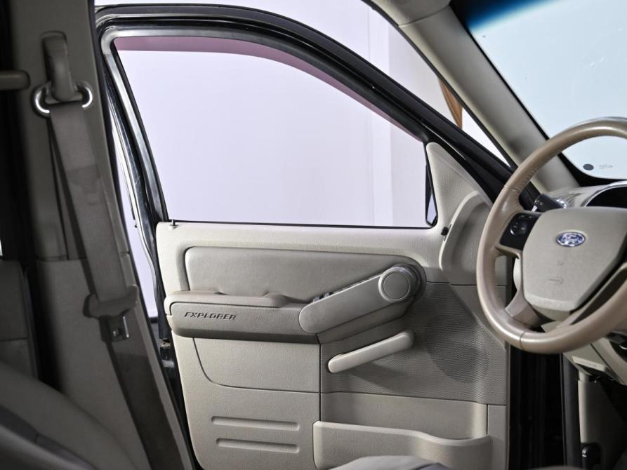 Ford Explorer IV Москва  - изображение 9
