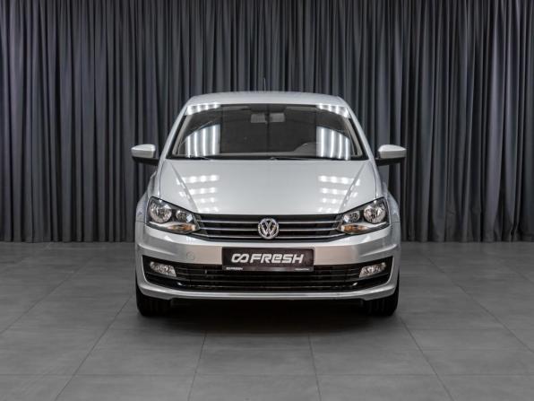 Volkswagen Polo V Рестайлинг с пробегом 2017 года, цена 1 099 000 рублей, 86408 км, седан, Автокод Объявления