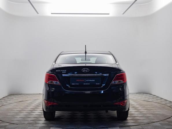 Hyundai Solaris I Рестайлинг с пробегом 2016 года, цена 1 015 000 рублей, 156794 км, седан, Автокод Объявления