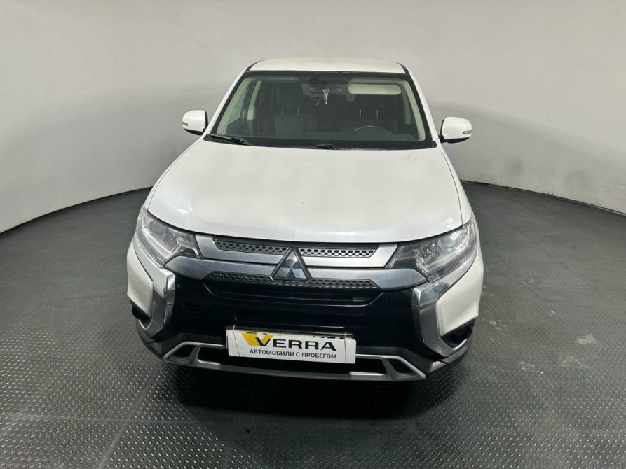 Mitsubishi Outlander III Рестайлинг 3 Пермь  - изображение 2