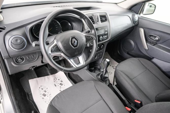 Renault Sandero II Рестайлинг с пробегом 2018 года, цена 999 000 рублей, 89670 км, хэтчбек, Автокод Объявления