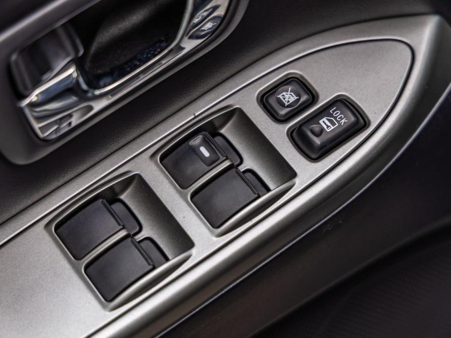 Mitsubishi Pajero IV Рестайлинг 1 Волгоград  - изображение 15