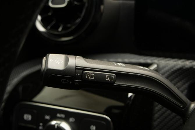 Mercedes-Benz A-Класс IV (W177) с пробегом 2019 года, цена 2 049 000 рублей, 98700 км, хэтчбек, Автокод Объявления