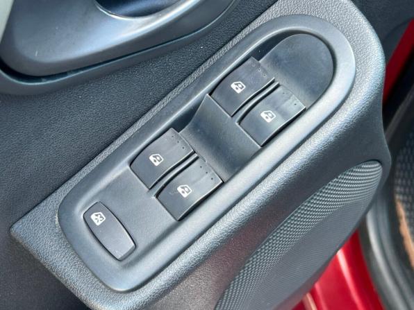 Renault Duster I с пробегом 2014 года, цена 985 000 рублей, 156869 км, внедорожник, Автокод Объявления
