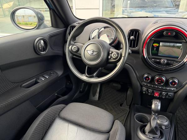 Mini Countryman II с пробегом 2018 года, цена 1 555 000 рублей, 177600 км, внедорожник, Автокод Объявления