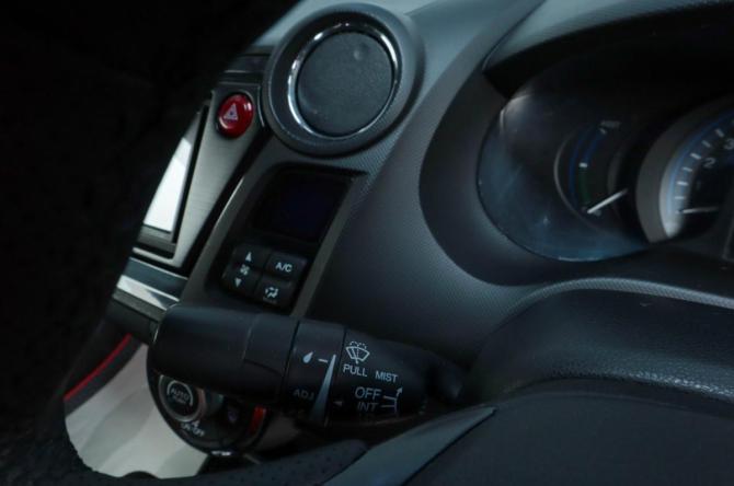 Honda Insight II с пробегом 2012 года, цена 899 000 рублей, 220000 км, хэтчбек, Автокод Объявления