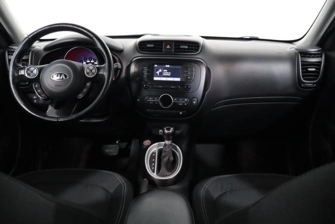 Kia Soul II Рестайлинг с пробегом 2018 года, цена 1 299 000 рублей, 197000 км, хэтчбек, Автокод Объявления