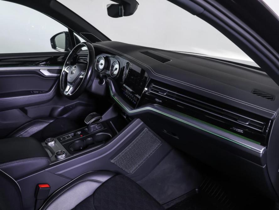 Volkswagen Touareg III Москва  - изображение 10