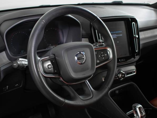 Volvo XC40 I с пробегом 2021 года, цена 3 237 000 рублей, 53469 км, внедорожник, Автокод Объявления