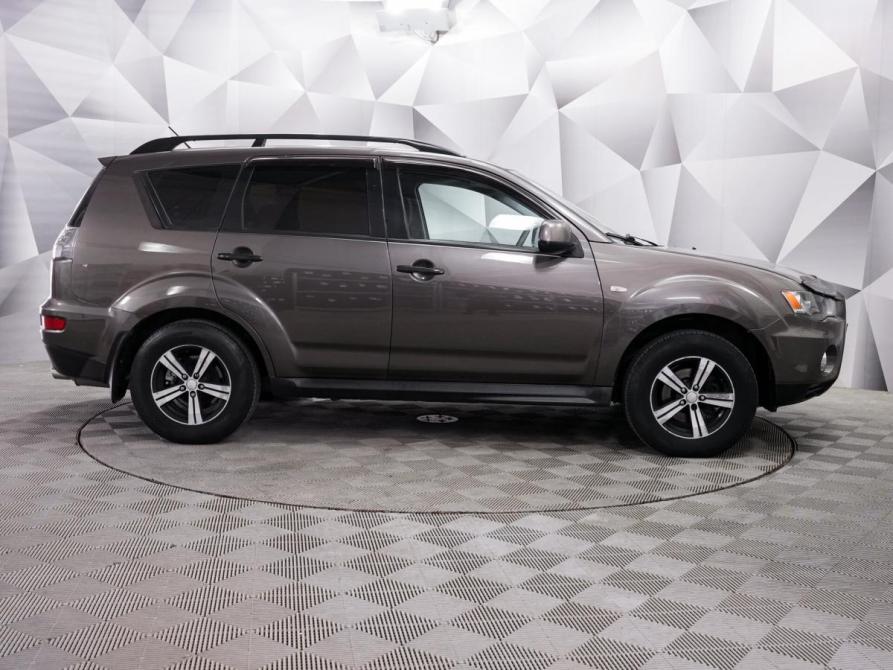 Mitsubishi Outlander II Рестайлинг Ульяновск  - изображение 6