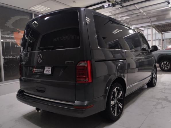 Volkswagen Multivan T6 с пробегом 2018 года, цена 5 750 000 рублей, 105919 км, минивэн, Автокод Объявления