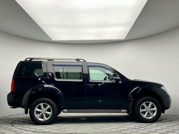 Nissan Pathfinder III Рестайлинг с пробегом 2013 года, цена 1 629 000 рублей, 213000 км, внедорожник, Автокод Объявления