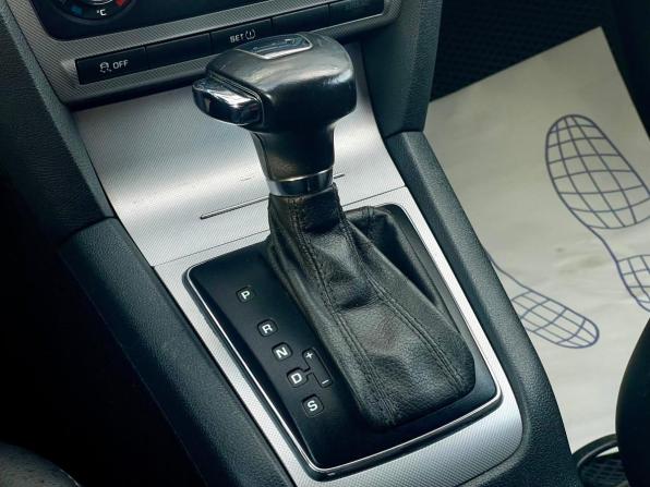 Skoda Octavia II (A5) Рестайлинг с пробегом 2012 года, цена 670 000 рублей, 297700 км, лифтбек, Автокод Объявления