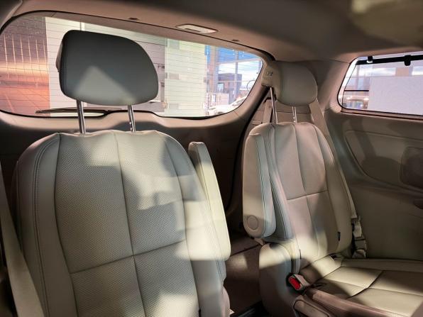 Kia Carnival III с пробегом 2019 года, цена 2 635 000 рублей, 194493 км, минивэн, Автокод Объявления