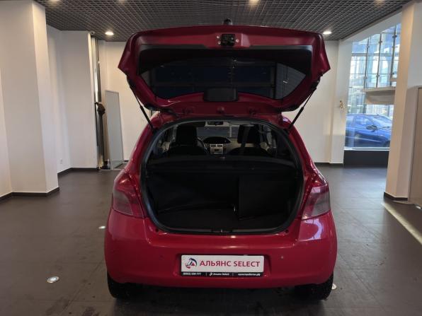 Toyota Yaris II с пробегом 2008 года, цена 462 600 рублей, 177087 км, хэтчбек, Автокод Объявления
