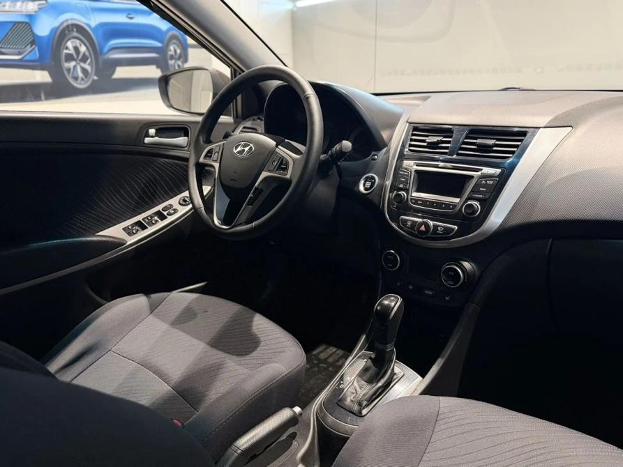 Hyundai Solaris I Рестайлинг Новосибирск  - изображение 16