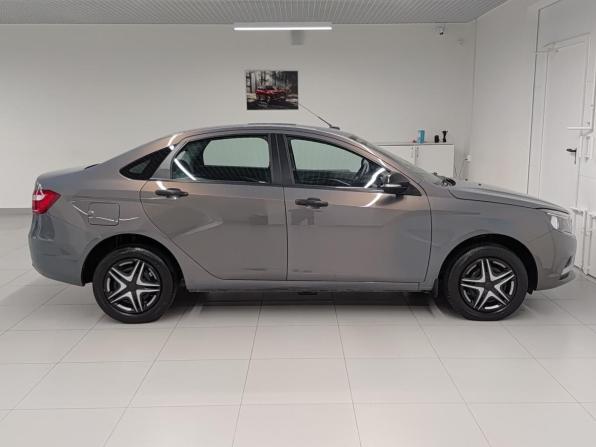 Lada (ВАЗ) Vesta I с пробегом 2017 года, цена 799 000 рублей, 114906 км, седан, Автокод Объявления