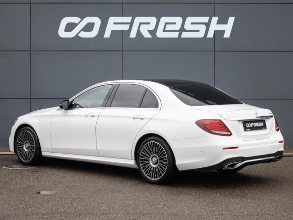 Mercedes-Benz E-Класс V (W213 S213 C238) с пробегом 2016 года, цена 3 220 000 рублей, 140009 км, седан, Автокод Объявления