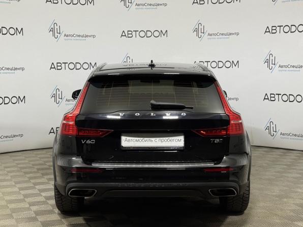 Volvo V60 Cross Country II с пробегом 2019 года, цена 2 889 000 рублей, 161055 км, универсал, Автокод Объявления