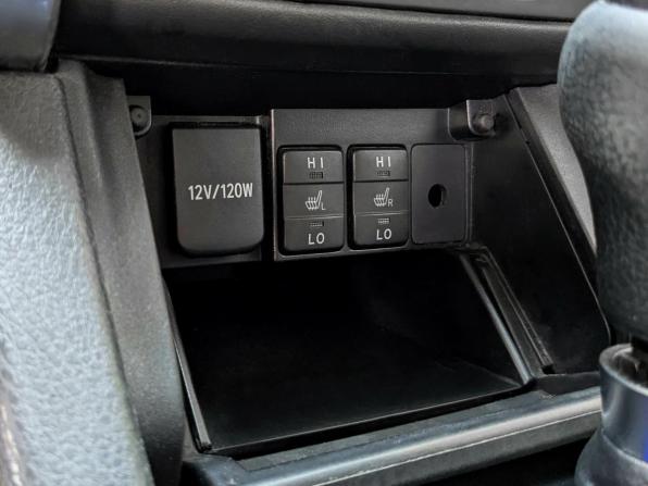 Toyota Corolla XI (E160 E170 E180) Рестайлинг 1 с пробегом 2017 года, цена 1 365 000 рублей, 168000 км, седан, Автокод Объявления