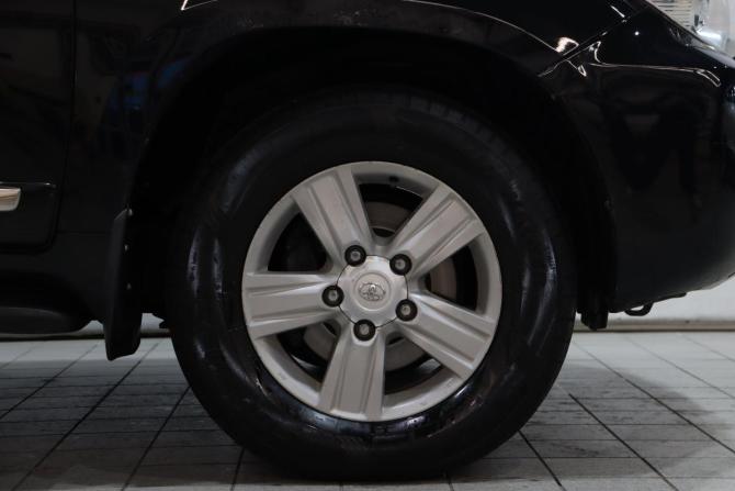 Toyota Land Cruiser 200 Series Рестайлинг 1 с пробегом 2012 года, цена 3 450 000 рублей, 338690 км, внедорожник, Автокод Объявления