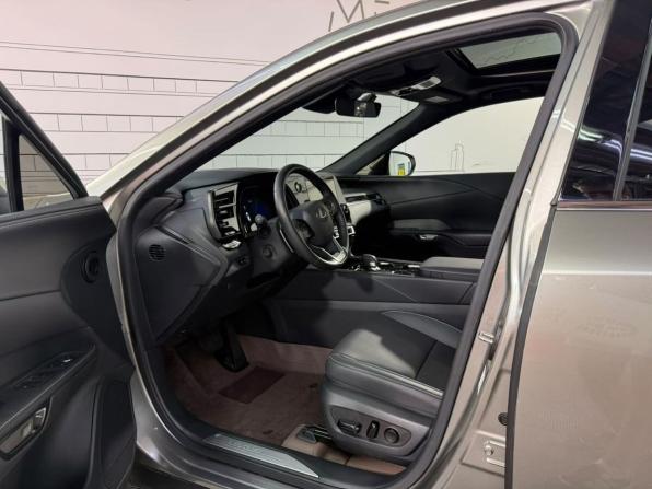 Lexus RX V с пробегом 2025 года, цена 7 850 000 рублей, 8911 км, внедорожник, Автокод Объявления