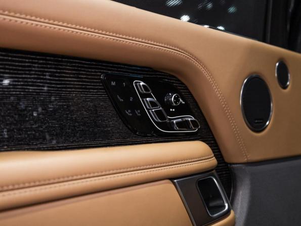 Land Rover Range Rover IV Рестайлинг с пробегом 2021 года, цена 10 300 000 рублей, 85478 км, внедорожник, Автокод Объявления