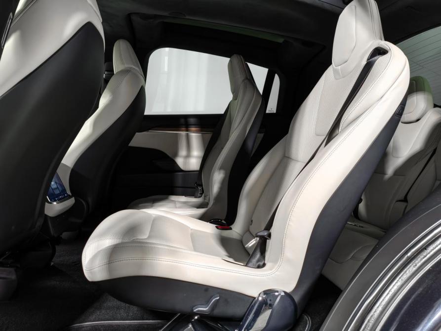 Tesla Model X I Рестайлинг Санкт-Петербург  - изображение 17