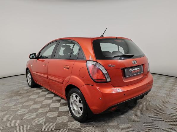 Kia Rio II Рестайлинг с пробегом 2011 года, цена 575 000 рублей, 199740 км, хэтчбек, Автокод Объявления