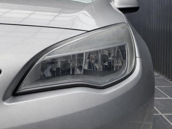 Opel Astra J Рестайлинг с пробегом 2013 года, цена 807 000 рублей, 118919 км, седан, Автокод Объявления