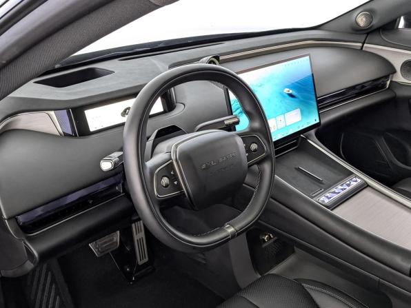 Exeed Exlantix ES с пробегом 2025 года, цена 4 550 000 рублей, 16949 км, седан, Автокод Объявления
