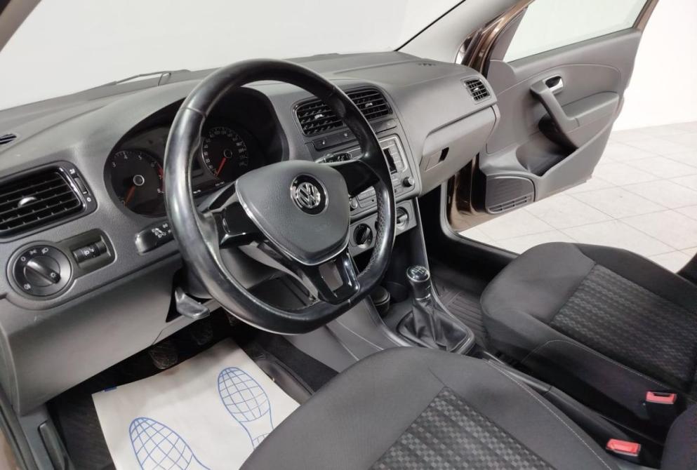 Volkswagen Polo V Рестайлинг Саратов  - изображение 19