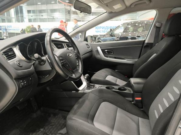 Kia Ceed II с пробегом 2014 года, цена 1 380 000 рублей, 76169 км, хэтчбек, Автокод Объявления
