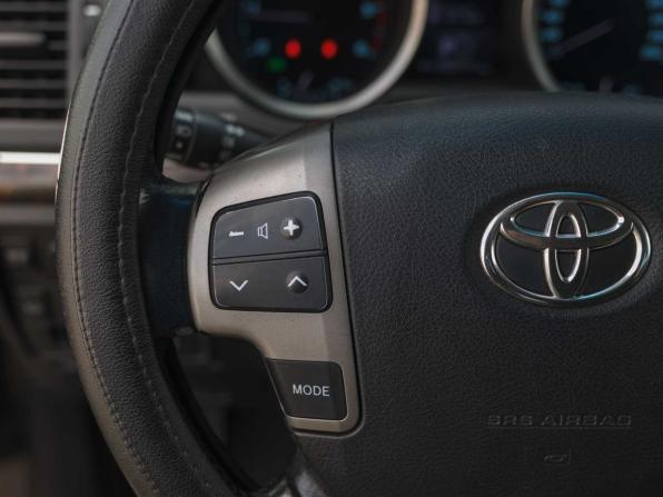 Toyota Land Cruiser 200 Series с пробегом 2008 года, цена 2 120 000 рублей, 299774 км, внедорожник, Автокод Объявления