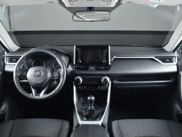 Toyota RAV4 V (XA50) с пробегом 2019 года, цена 2 475 995 рублей, 163013 км, внедорожник, Автокод Объявления