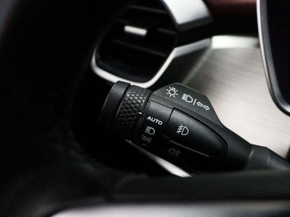 Geely Coolray I с пробегом 2023 года, цена 1 899 000 рублей, 51874 км, внедорожник, Автокод Объявления